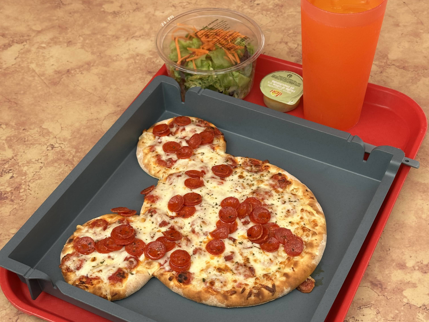 Disneyland Paris Mickey Pizza
