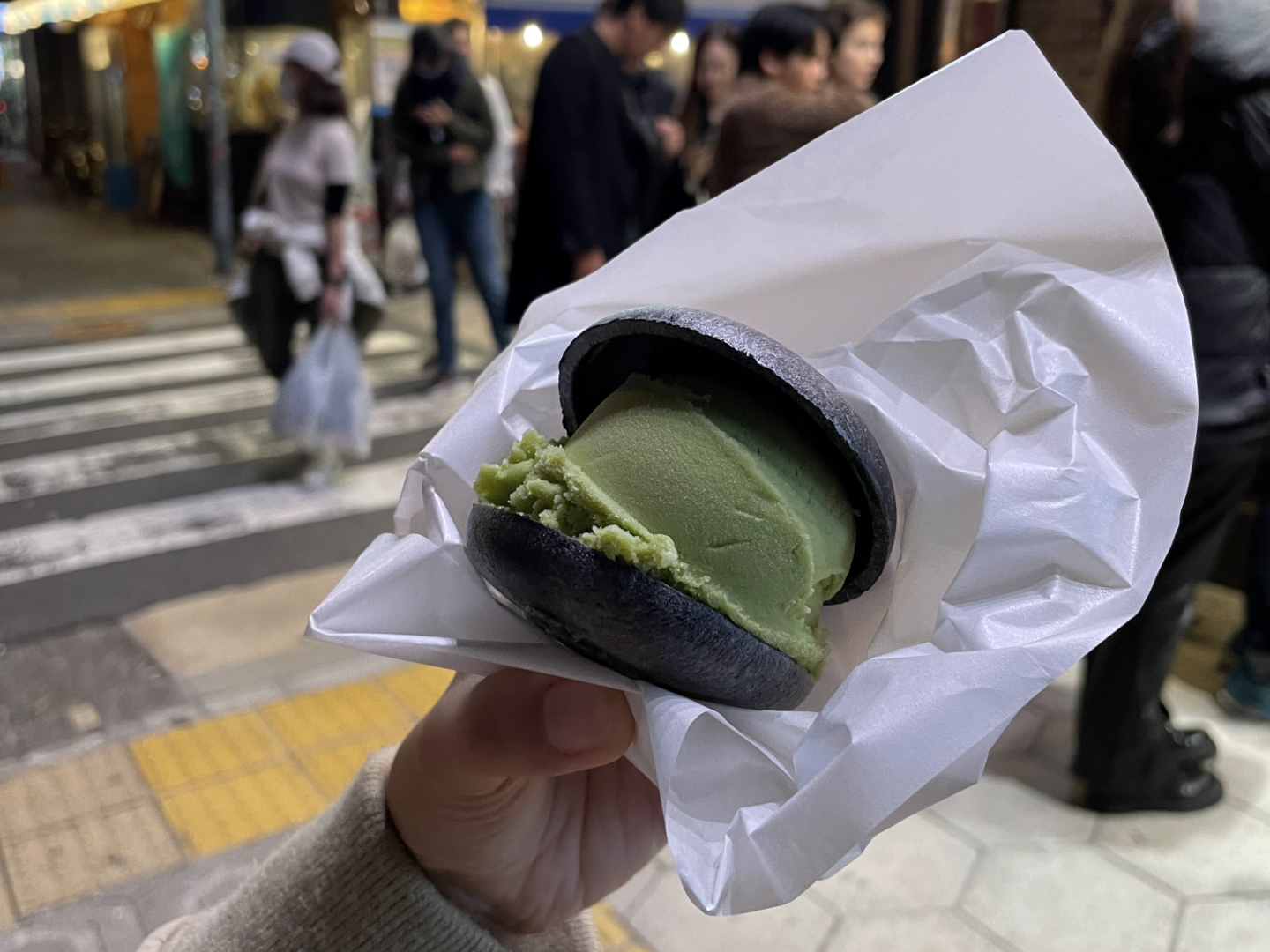 Matcha Monaka