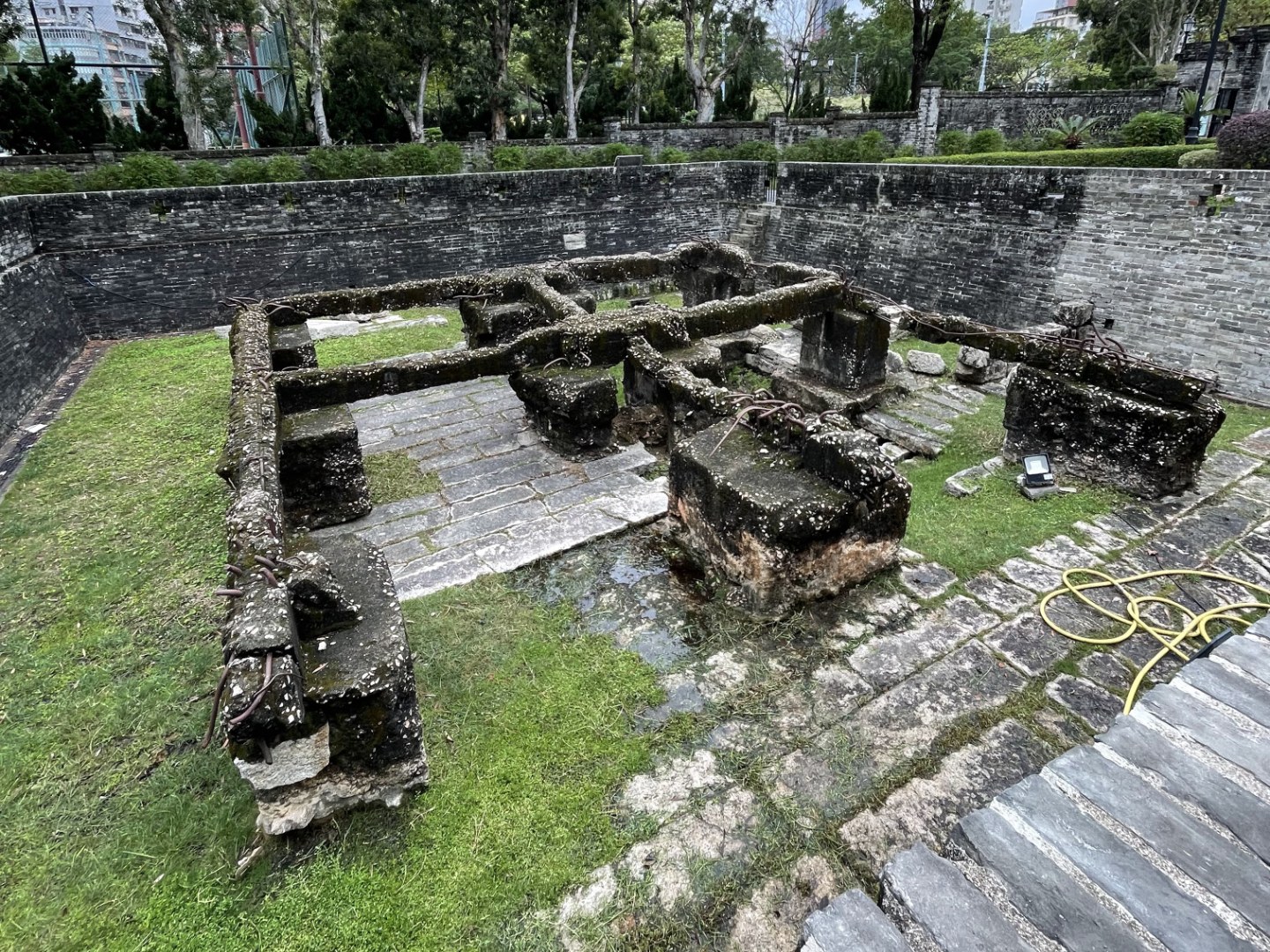 Kowloon Walled City Park